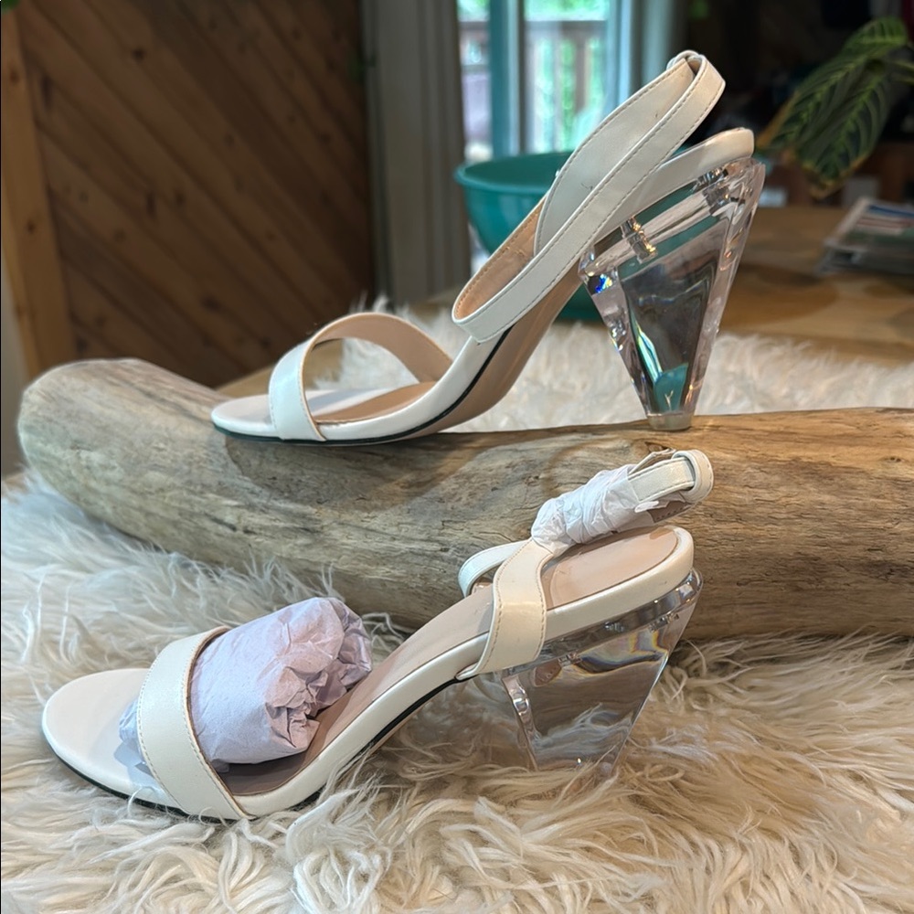 Elegant White Heeled Sandals